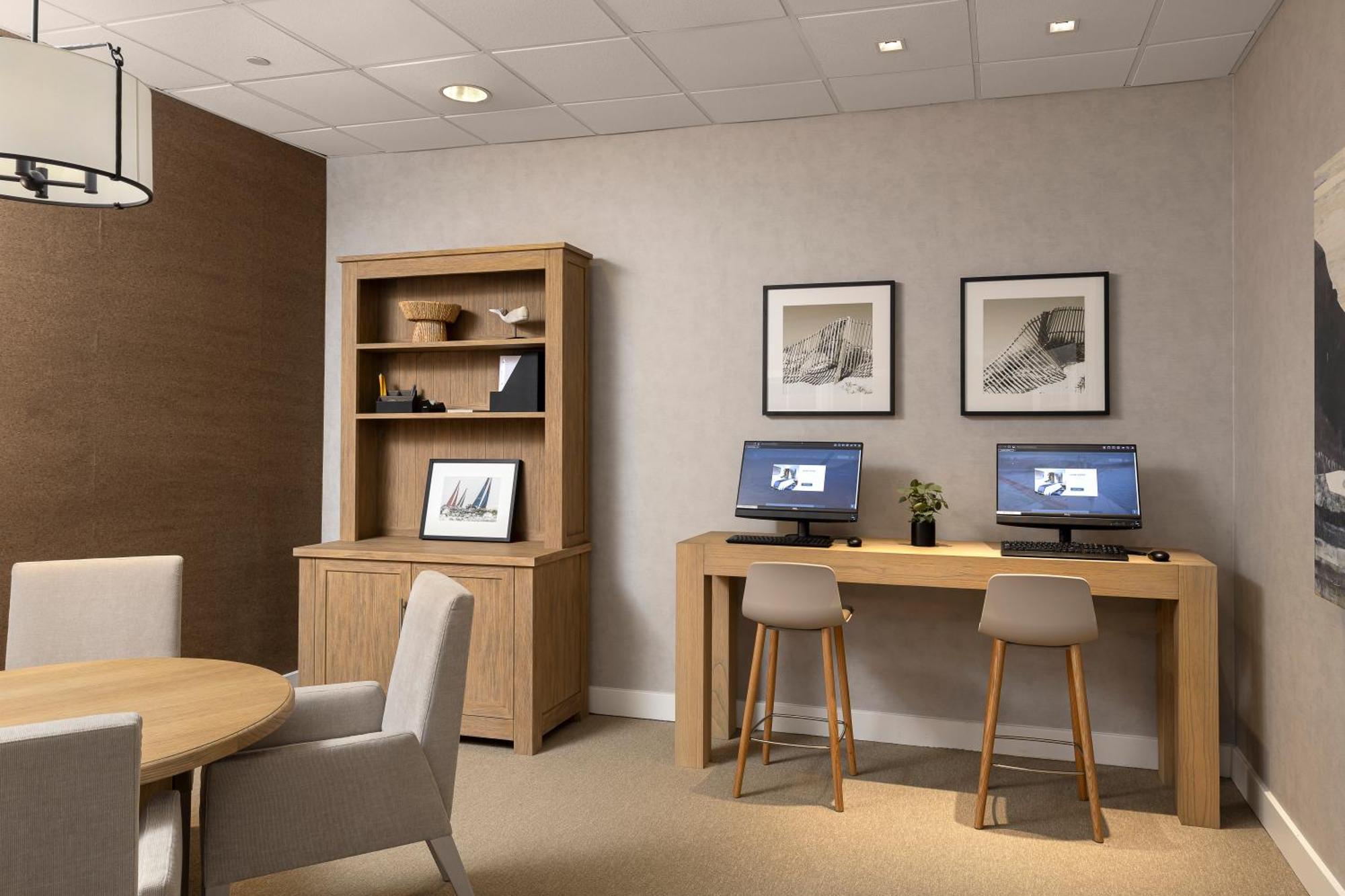 Newport Harbor Island Resort מראה חיצוני תמונה