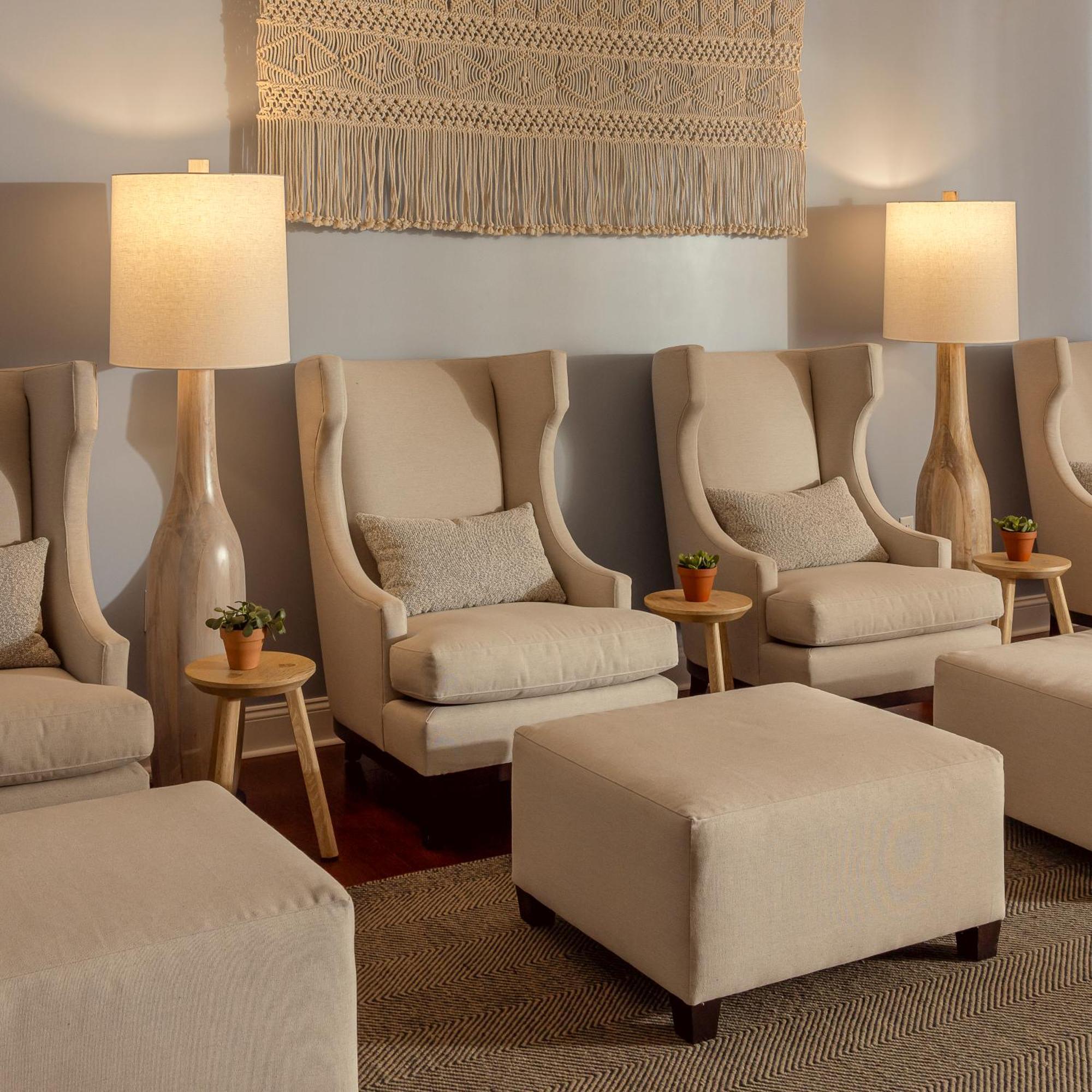 Newport Harbor Island Resort מראה חיצוני תמונה